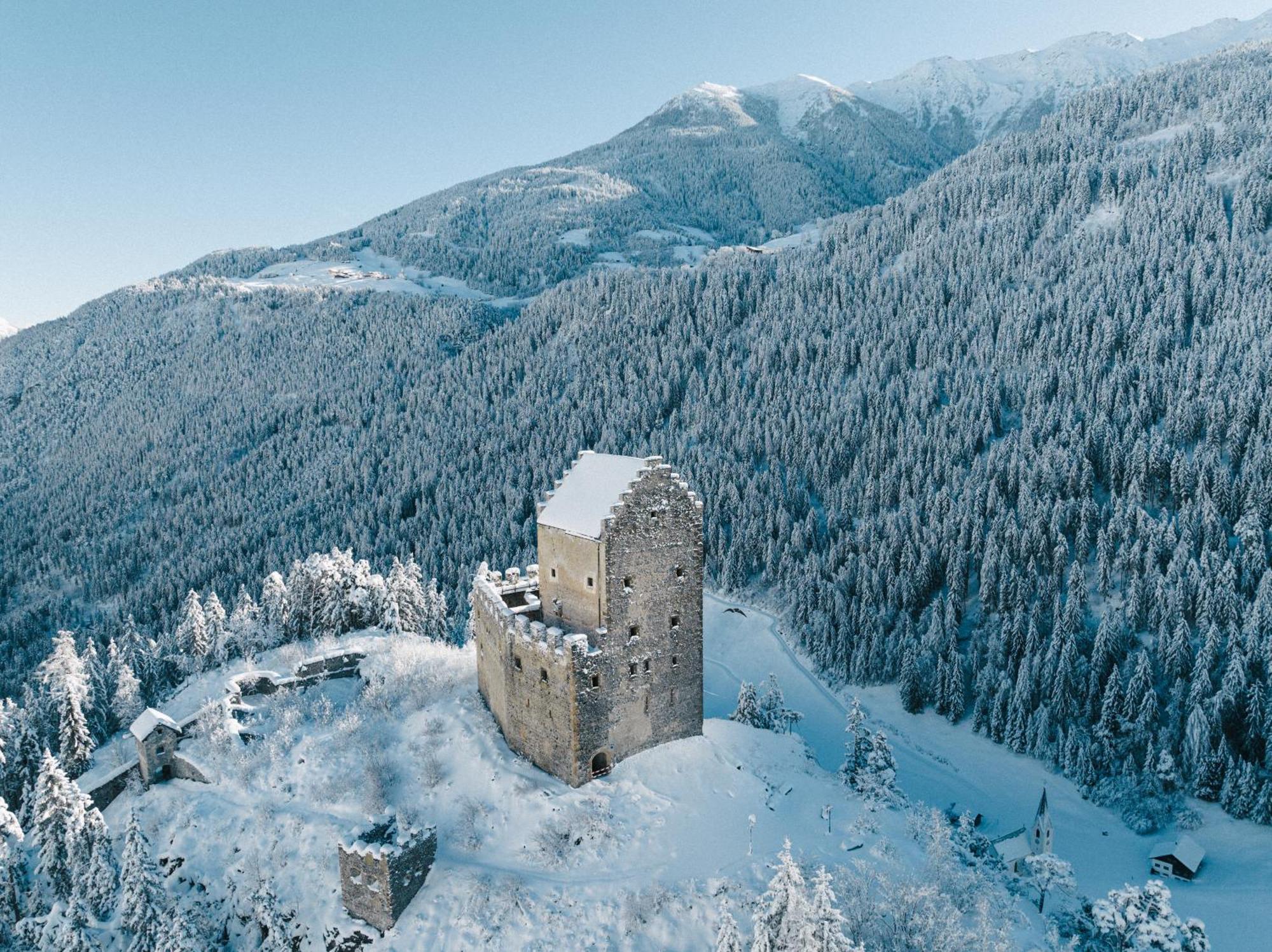 Klostergut Kronburg Zams Exteriör bild